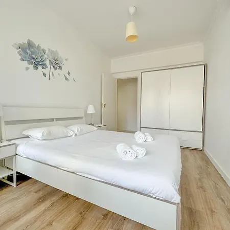 Pascoal De Melo Flat By Homeful Homes * Lisbon