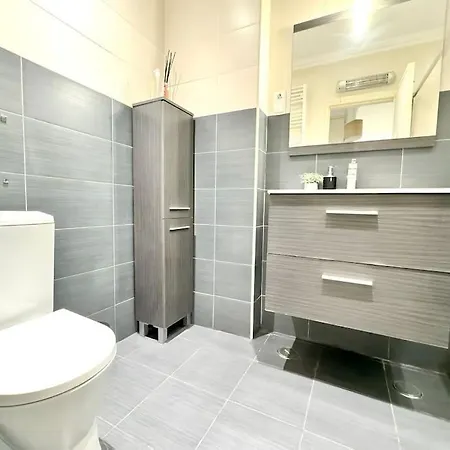 Pascoal De Melo Flat By Homeful Homes Apartman Lisboa