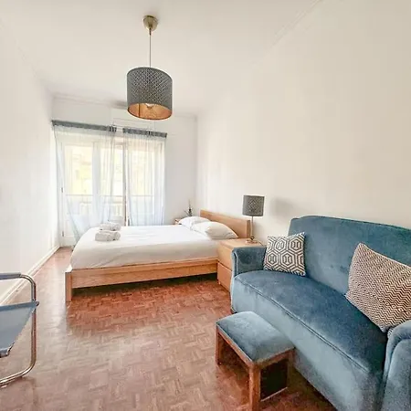 Pascoal De Melo Flat By Homeful Homes Lisbon