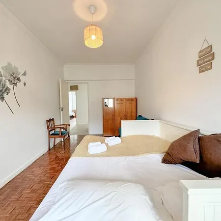 Pascoal De Melo Flat By Homeful Homes * Lisbon
