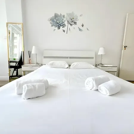 Pascoal De Melo Flat By Homeful Homes Apartman