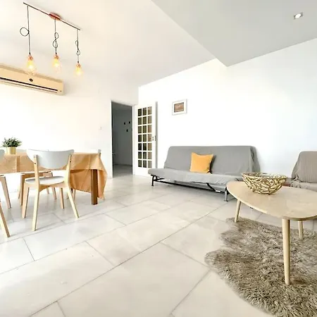 Pascoal De Melo Flat By Homeful Homes Lisbon